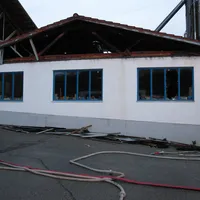 2010-21_2.jpg