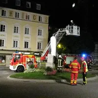 2010-14_1.jpg